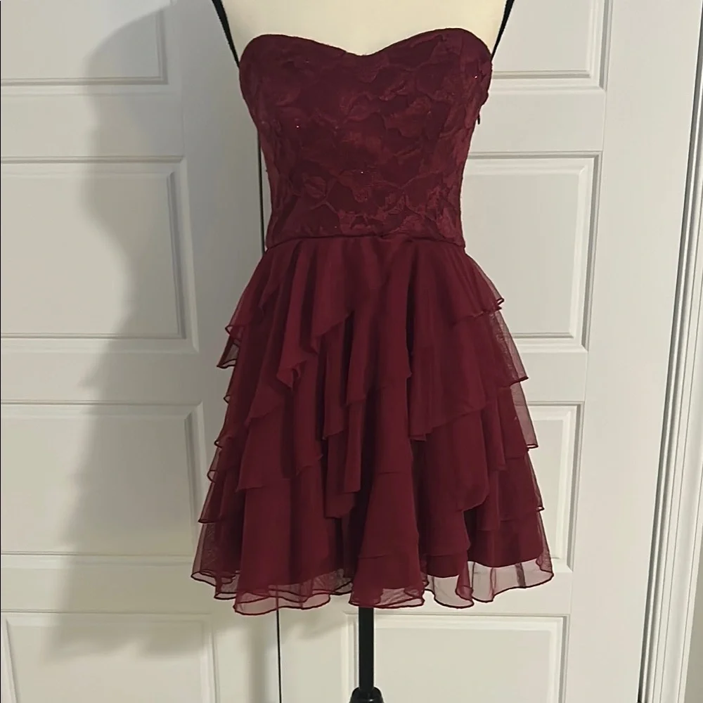 Love Reign Vintage Y2K Strapless Prom Dress Sweetheart Neckline Lace Ruffle - Picture 1 of 10